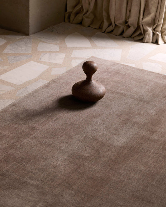 Hand Tufted Rug - Thistle Taupe
