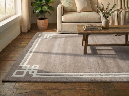 Estate Geometric Border Rug